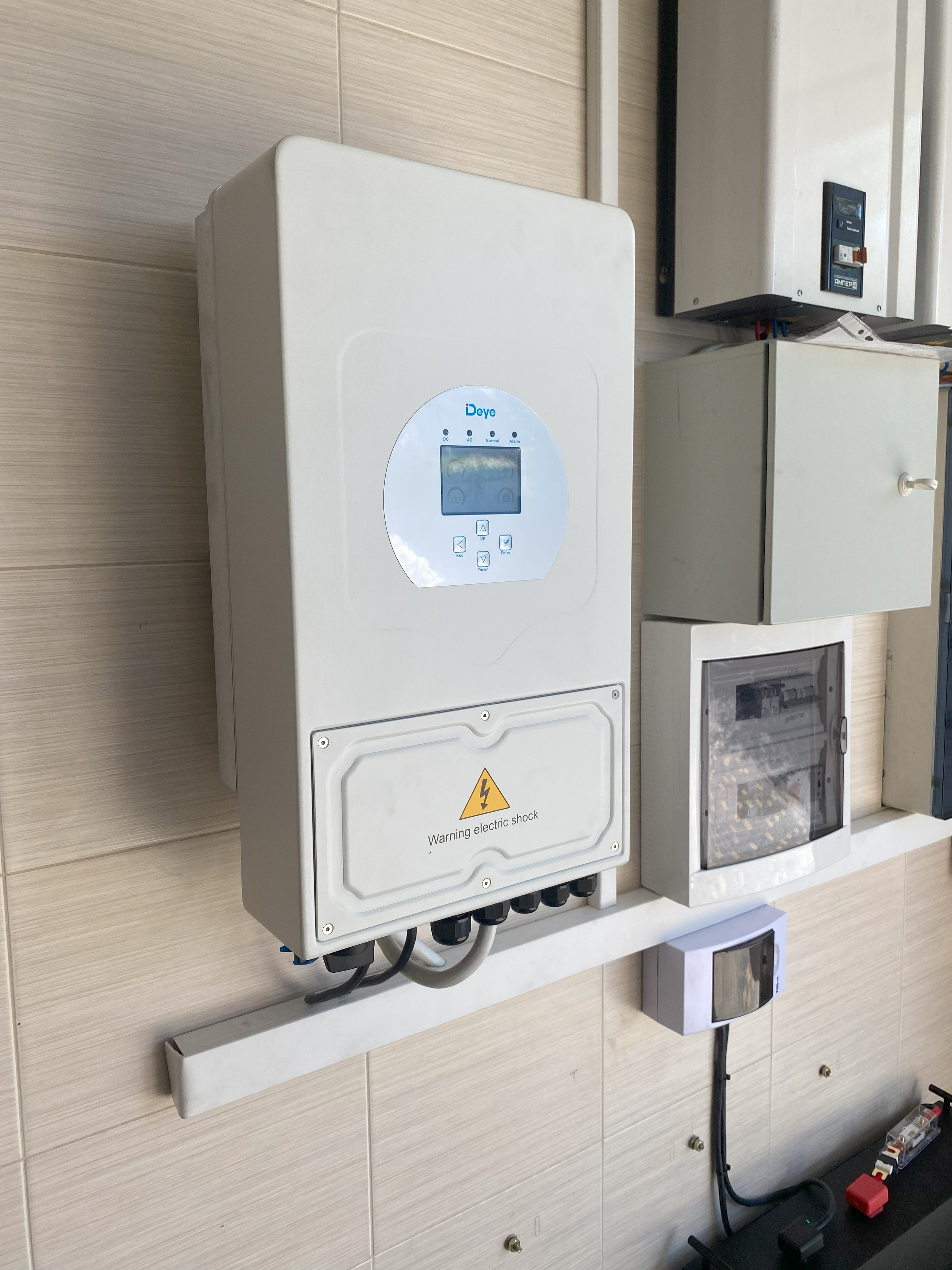 Підключеня Інвертора Deye 6kw